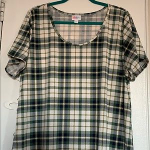 Lularoe plaid classic tee